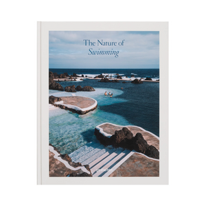 91800 GESTALTEN THE NATURE OF SWIMMING LIVRO