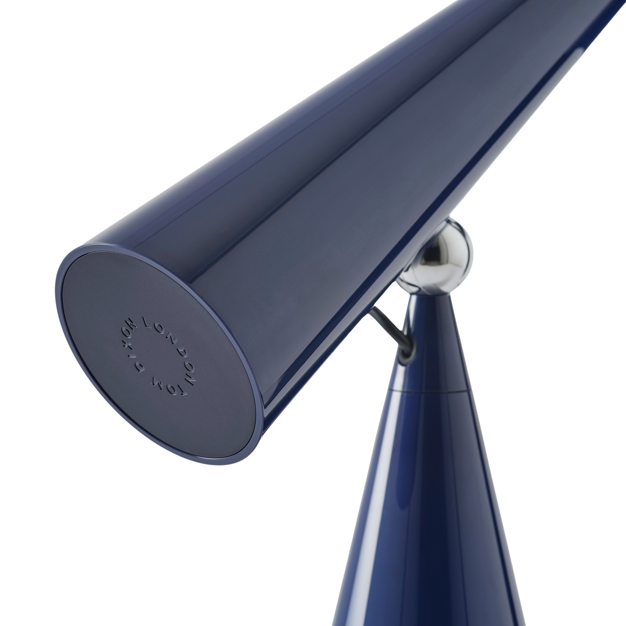 93593 TOM DIXON POSE CANDEEIRO DE MESA