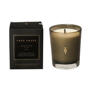 71358 True Grace MANOR "Black Lily" scented candle