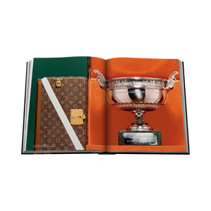 88164 Assouline Louis Vuitton Trophy Trunks Coffee table book
