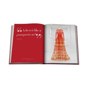88856 Assouline VALENTINO ROSSO Coffee table book